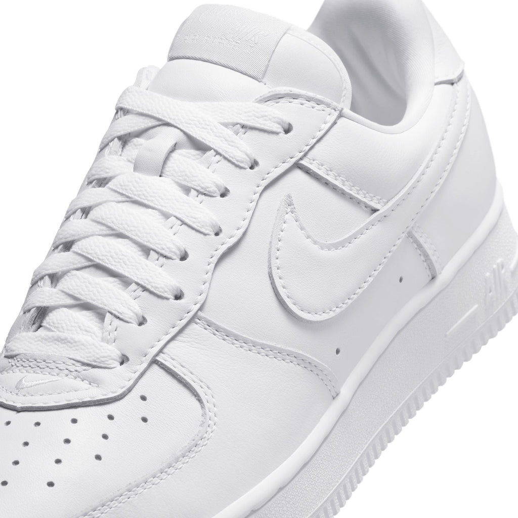 Nike Mens Air Force 1 '01 - Triple White