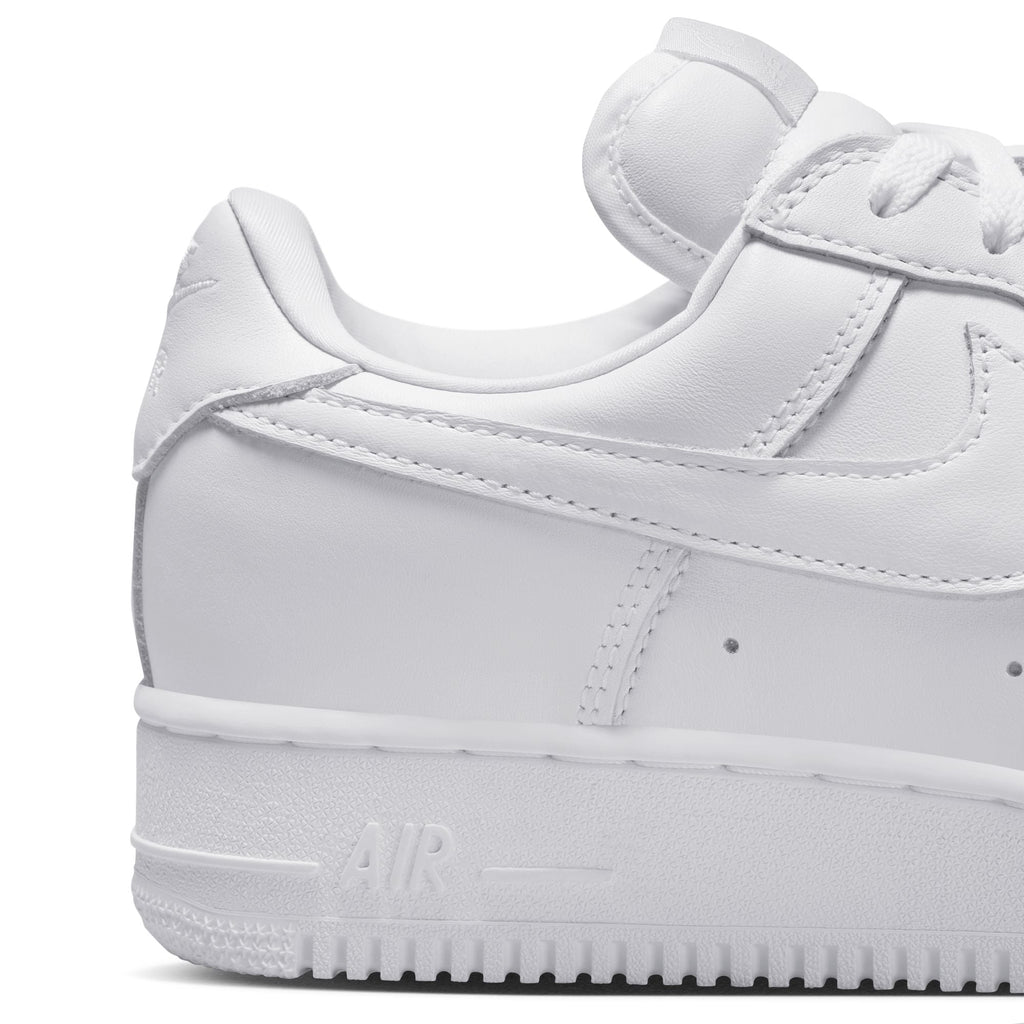 Nike Mens Air Force 1 '01 - Triple White